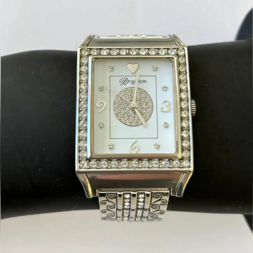 Brighton Diamond Bar Watch from the Diamond Bar Collection come with new battery